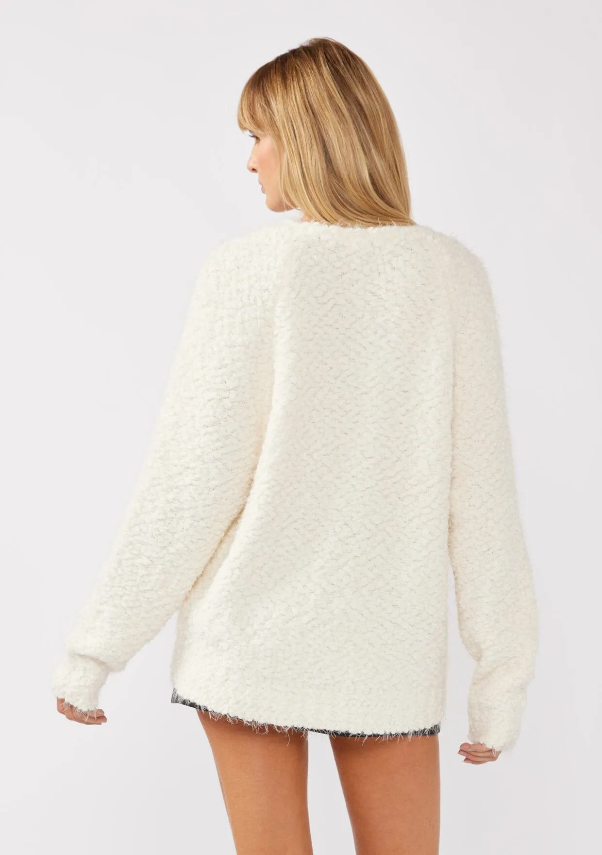 Cari Fuzzy Pullover