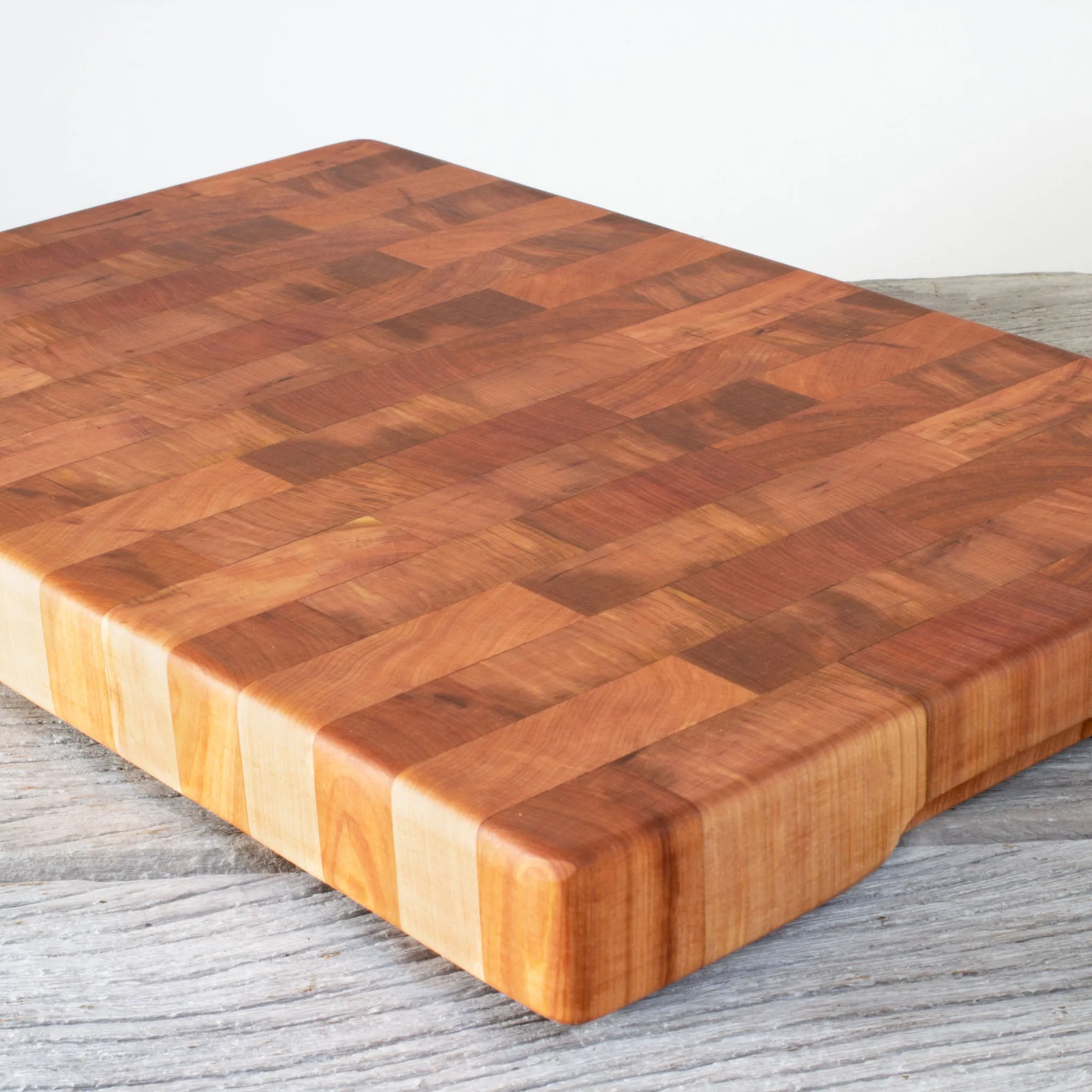 Golden Sassafras Endgrain Cutting Board